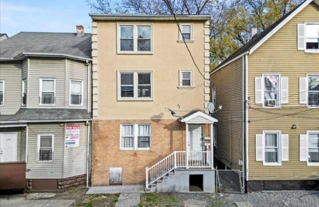 132 E Main St photos photos