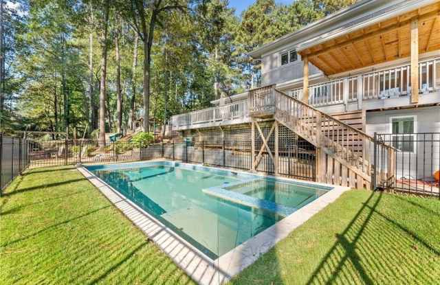 1495 spalding Drive photos photos