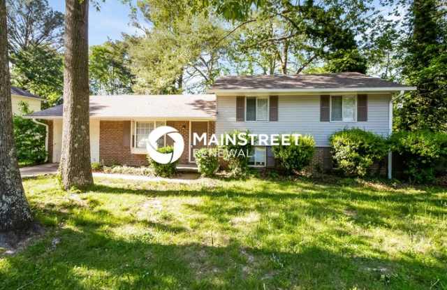 537 Roxbury Drive Gallery 1