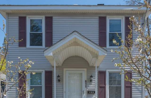 Charming 3 bedroom photos photos