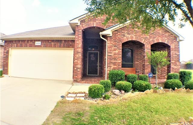 5660 Comanche Peak Drive - 5660 Comanche Peak Dr, Fort Worth, TX 76179