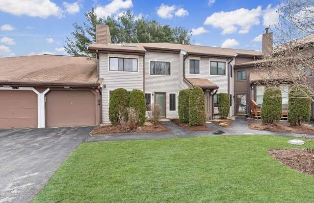 221 Trailside Way photos photos