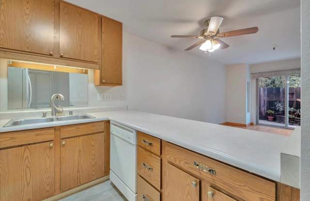 104 Vista Prieta Ct Gallery 2