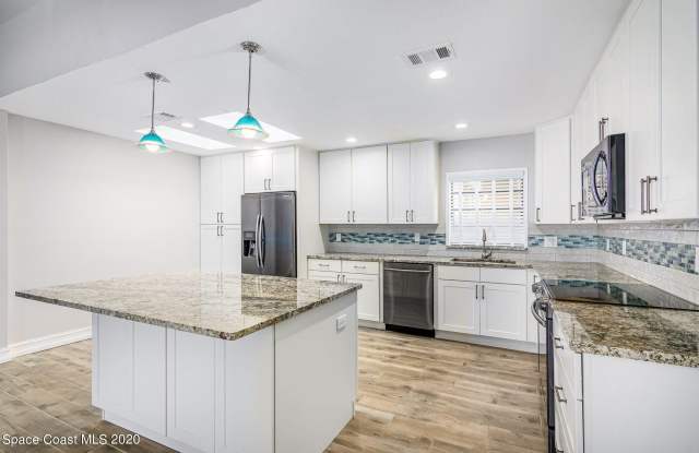 3438 Partridge Court Gallery 2