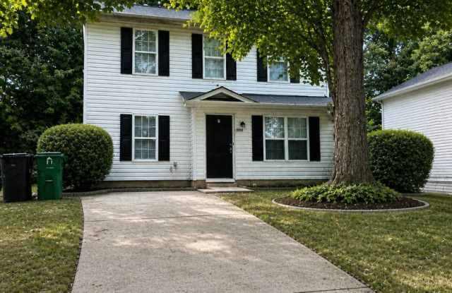 Spacious 4 Bedroom Home – Prime North Charlotte Location | 2308 Juniper Dr photos photos