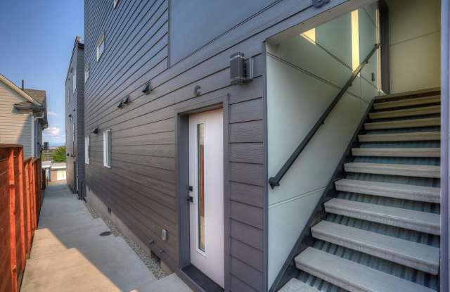 2514 Tacoma Ave photos photos