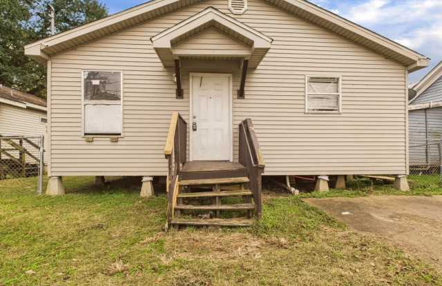 615 Walker Road - 615 Walker Road, Lafayette, LA 70506
