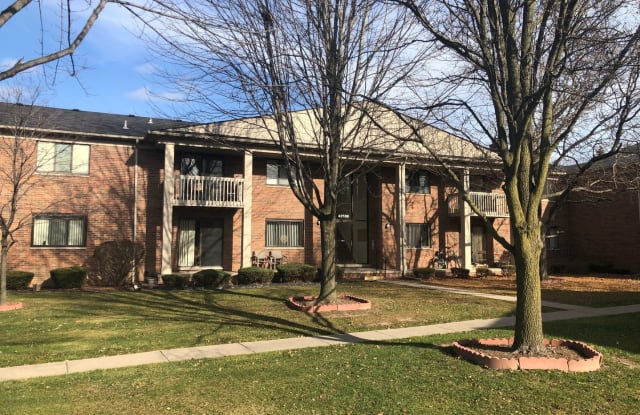 42188 Toddmark Place, #15 - 42188 Todd Mark Lane, Macomb County, MI 48038