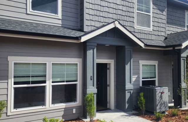 Chets Place Built in 2024 - 2 Bedroom 2 Bathroom w/ private baths for each bedroom photos photos