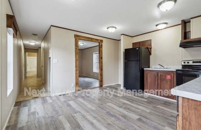 111 South Cedar Drive - 14 photos photos