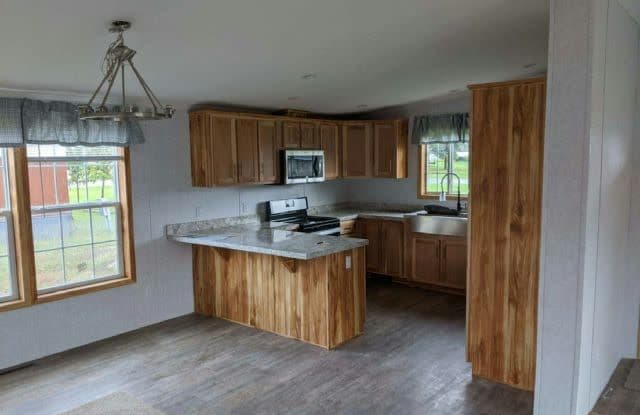 1488 East Dr - 1488 East Drive, Alden, NY 14004