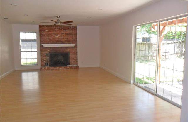 2529 Berkeley AVE Gallery 2