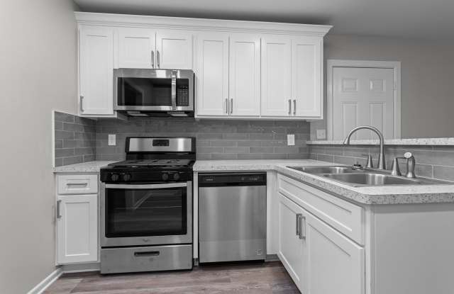 1005 Allendale Dr photos photos