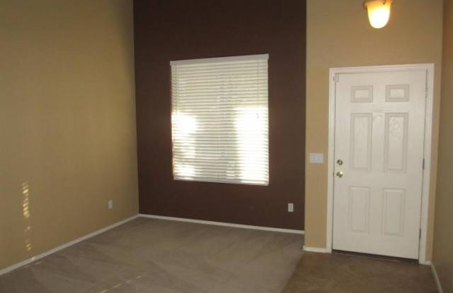 14981 N 174th Dr Gallery 4