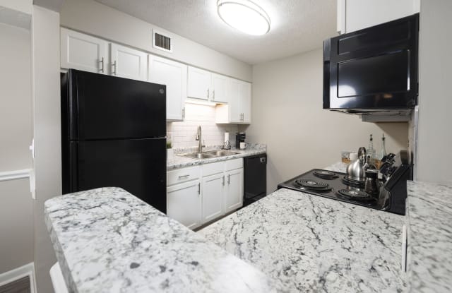 Cross Creek Apartments photos photos