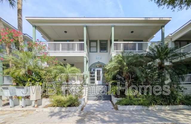 2743 Vernon Ter #2 photos photos
