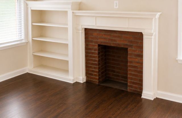 *** House for Rent * Pet Friendly * Amazing Location in Dormont * Available Now * Spacious & Renovated *** Gallery 3