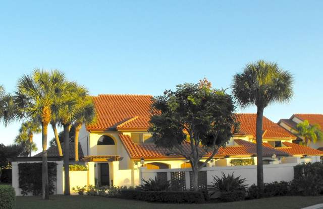 16600 S Traders Crossing photos photos