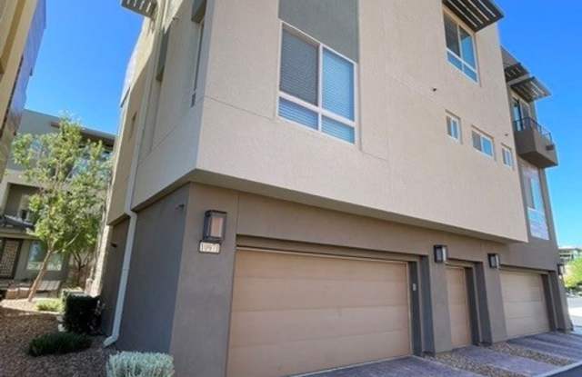 10971 Limeslice Ave ! 3 Bed / 2 1/2 Bath Summerlin Condo ! RENT SPECIAL ! Gallery 4