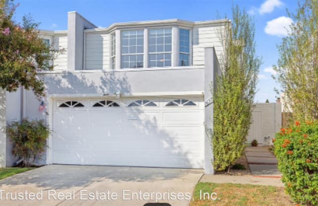 1657 Dockside Lane - 1657 Dockside Lane, Camarillo, CA 93010