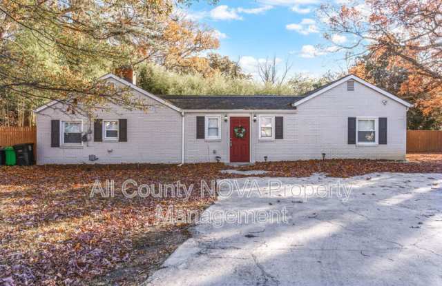 5017 Brinkley Rd - 5017 Brinkley Road, Camp Springs, MD 20748