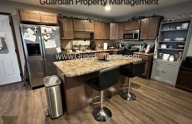 Lakeville End unit Town Home, Avail December, Two Car Garage, Dishwasher, W/D, 2.5 Baths - 7922 210th Street West, Lakeville, MN 55044