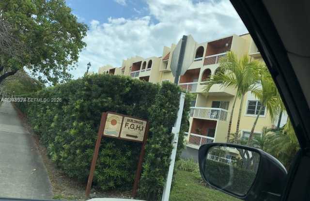 7740 Camino Real photos photos