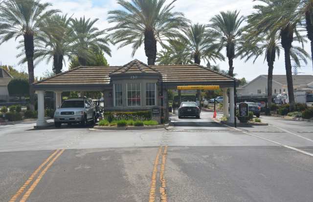 Affordable, sharp and clean 2 bedroom Summerset II beauty... Gallery 4