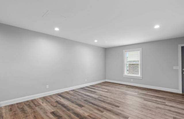 1111 Columbus Circle - A Gallery 4
