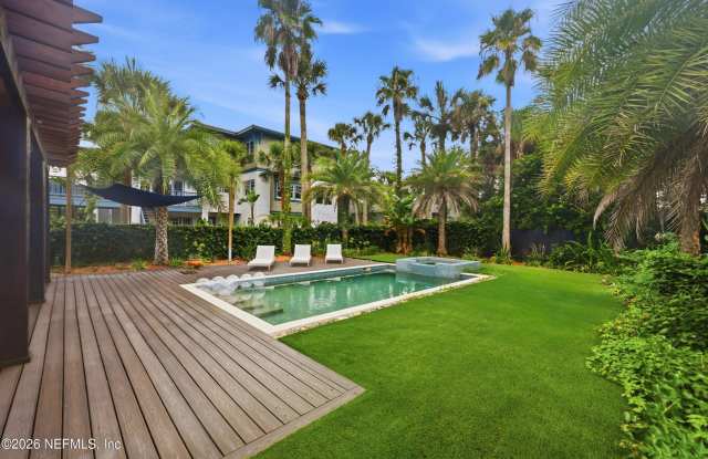 1440 BEACH Avenue photos photos