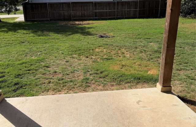 1701 Tanglewood Drive Gallery 3