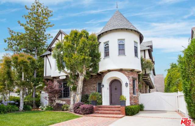 12225 FALKIRK Lane - 12225 Falkirk Lane, Los Angeles, CA 90049