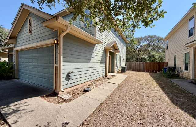 Austin Duplex Available for lease photos photos
