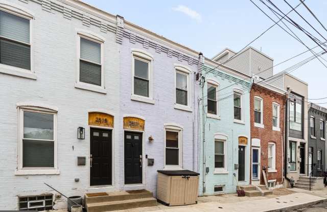 2517 E GORDON Street photos photos