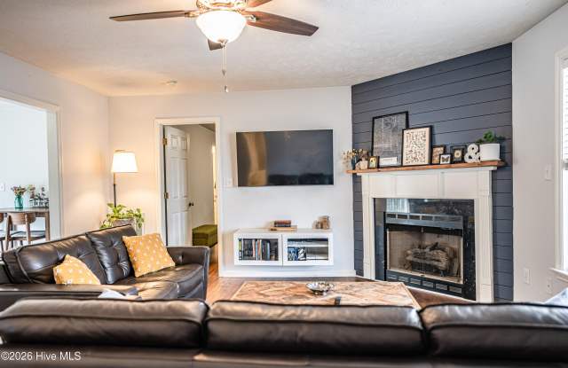 475 Northview Drive Gallery 4