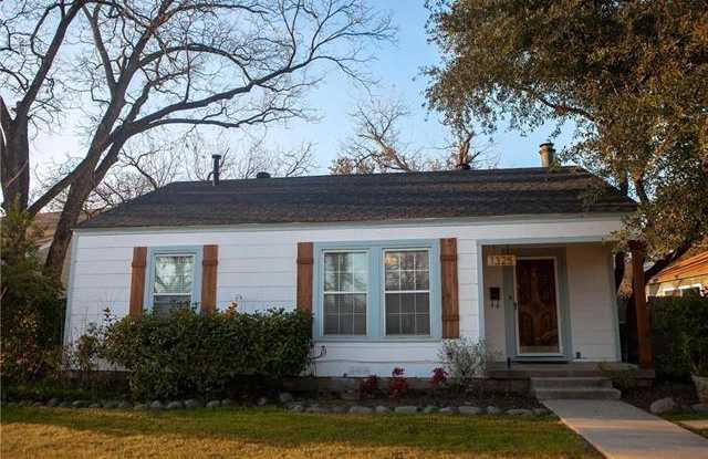 1325 Smilax Avenue - 1325 Smilax Avenue, Fort Worth, TX 76111
