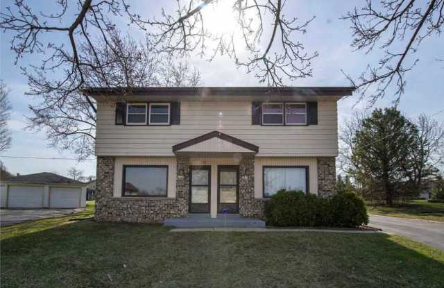 1415 Fleetfoot Drive photos photos