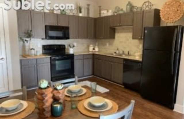 1831 Witt Way - 1831 Wit Way, Charlotte, NC 28213