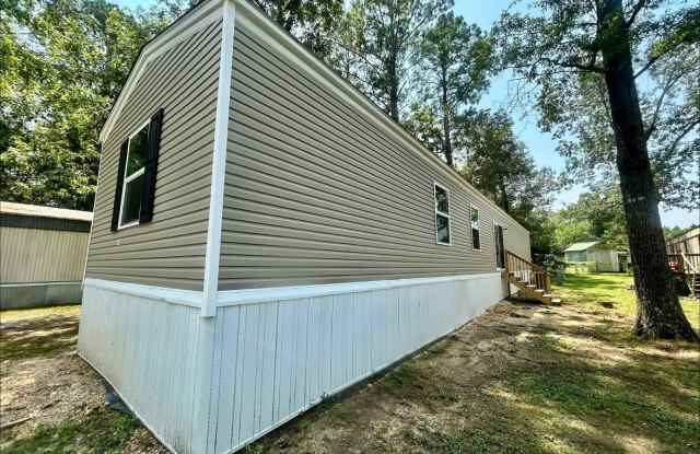 49 White Oak Village Gallery 2