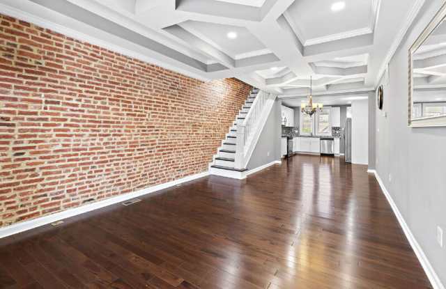 33 S East Ave Gallery 4