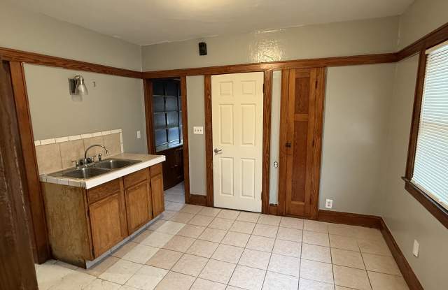2934 N 61st St photos photos