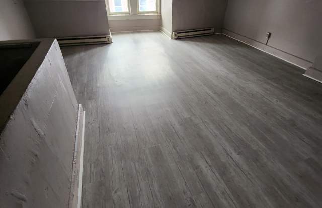 1013 Mechanic St - 1013 Mechanic Street, Bethlehem, PA 18015