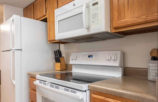 978 E South Union Avenue photos photos