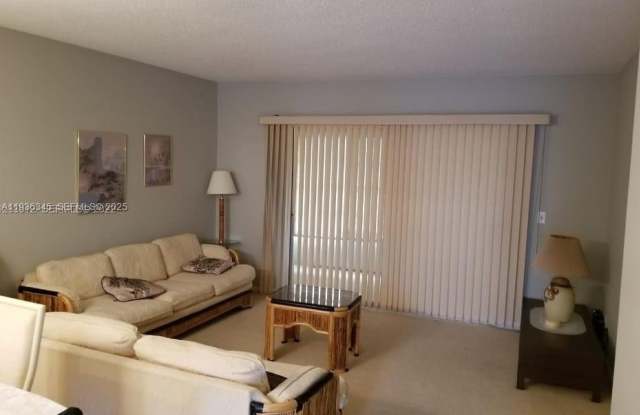 2 Abbey Ln photos photos