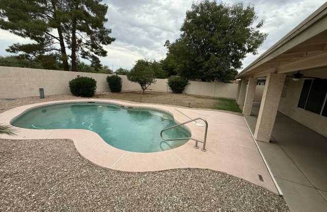 1332 N BOGLE Avenue photos photos