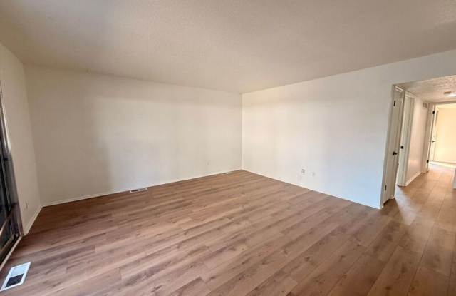 3311 East 113th Terrace Gallery 3