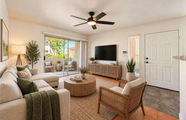 5229 Caspian Springs Drive Gallery 1