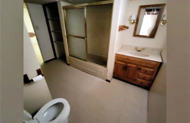 8922 Schneider Avenue photos photos