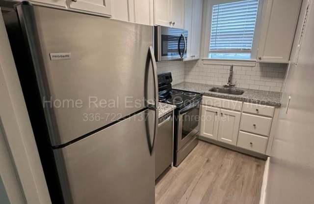 Colonial Arms Apartments | 805 West End Blvd Apt B-1 Gallery 2
