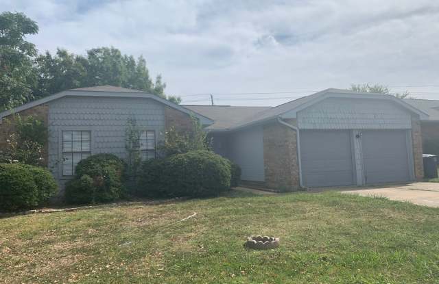 Affordable 3/2 House - 6283 Woodstream Trail, Fort Worth, TX 76133